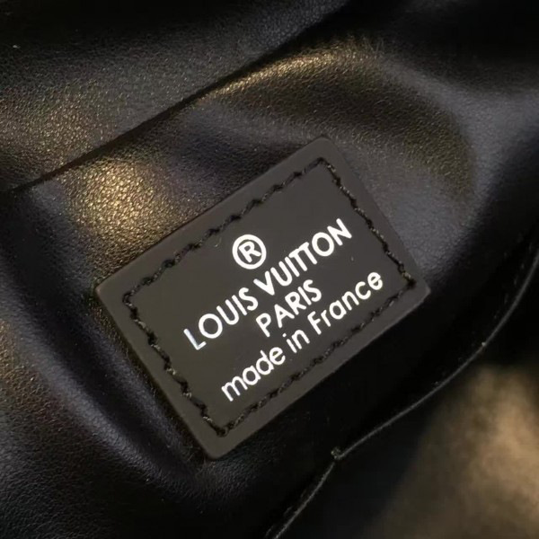 cohotbag l0vis Vvtt0n toilet pouch gm n47521