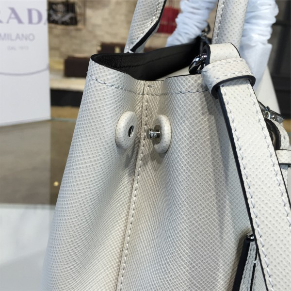 Pra*a double bag 4083 25cm x 13.5cm x 18cm