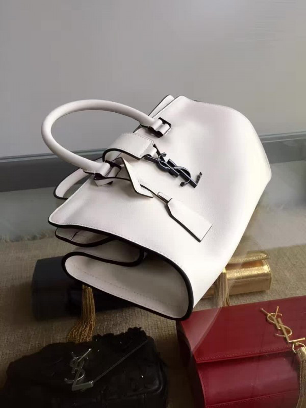 Y51 small in smooth leather cabas 5110 30cm x 22cm x 15cm