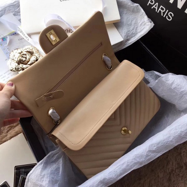 Ch**el classic handbag beige