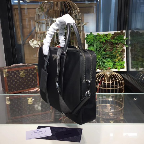 Pra*a nylon briefcase 4192 36*7*27.5cm