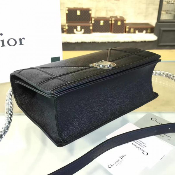 D10r ama 1730 21.5cm x 13cm x 8cm