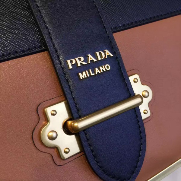 Pra*a cahier leather shoulder bag brown 4203 20cm x 6cm x 13cm