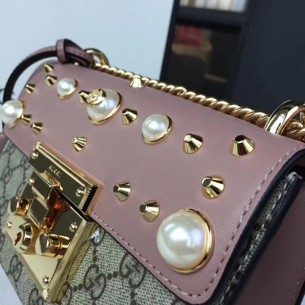 Gvc*1 gg leather padlock studded cohotbag