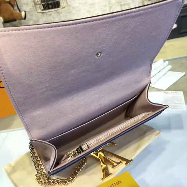 l0vis Vvtt0n l0vise chain cohotbag  pm 3439