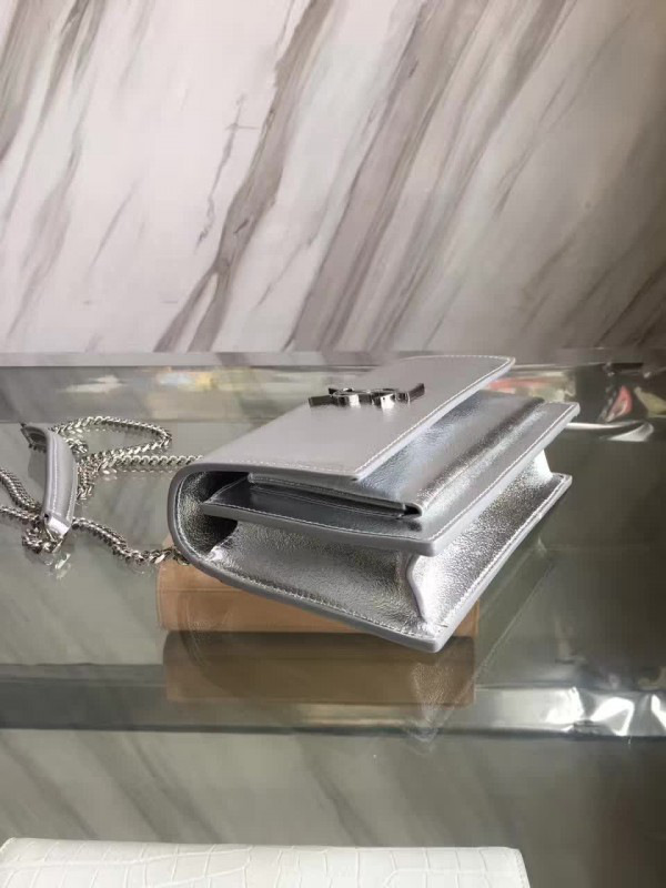 Y51 sunset chain wallet 4839 17cm x 13cm x 7cm