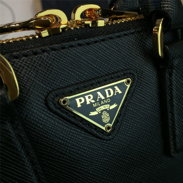 Pra*a promenade bag 3897 18cm x 8cm x 12.5cm