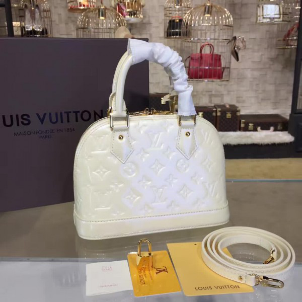 l0vis Vvtt0n alma bb monogram vernis leather_3536_24cm x 17cm x 14cm