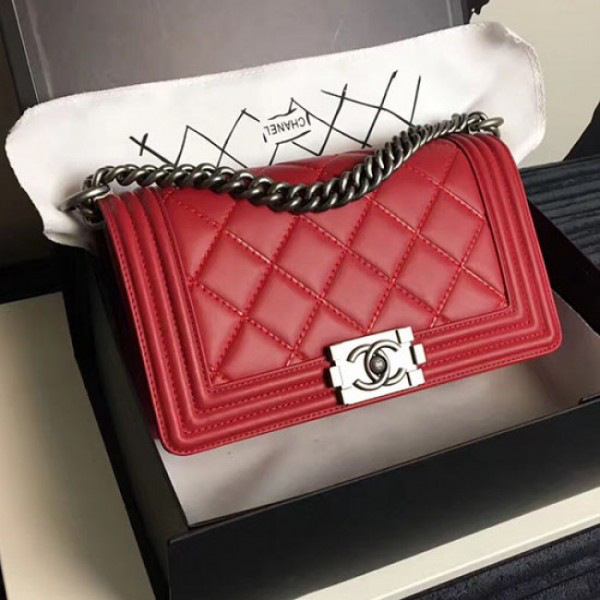 Ch**el caviar quilted calfskin large boy bag red