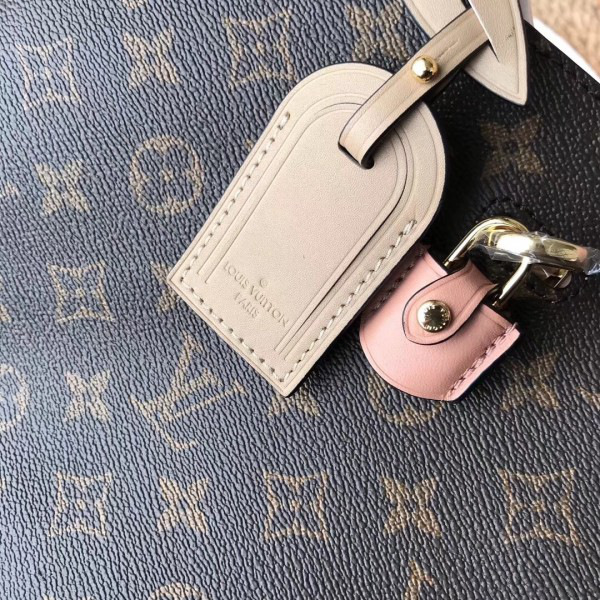 l0vis Vvtt0n saint cohotbag onge millefeuille camera shoulder bag m44255