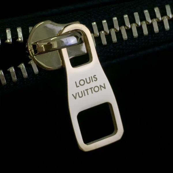 l0vis Vvtt0n zippy cohotbag wallet 3159