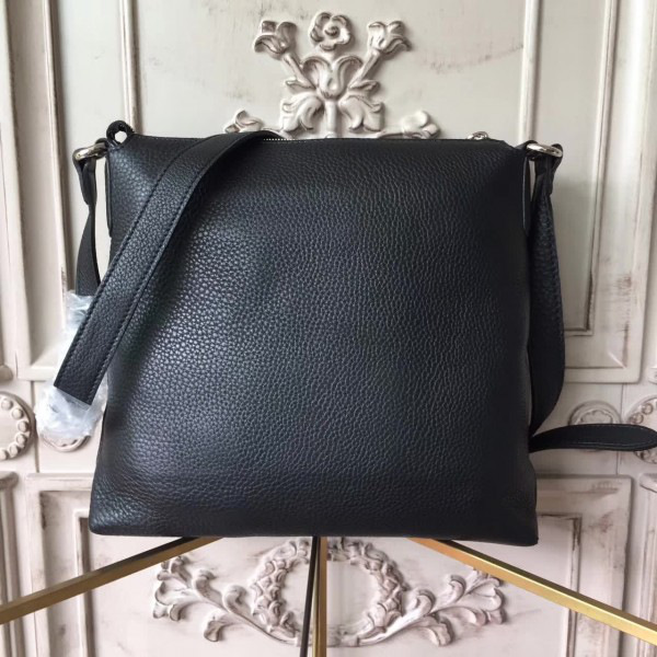 Gvc*1 shoulder bag 2476 28.5cmx6cmx26cm