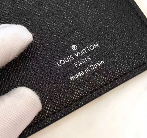 l0vis Vvtt0n svp*me wallet black 3798 19cmx10cm