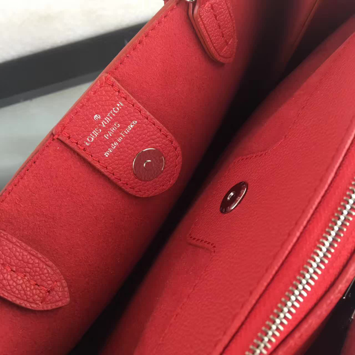 l0vis Vvtt0n m54570 big red 38cm