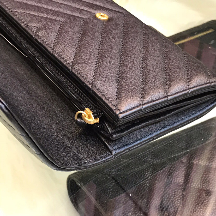 Ch**el long imported deer grain leather v-grain road wallet 80758 black 10.5*19.*3cm