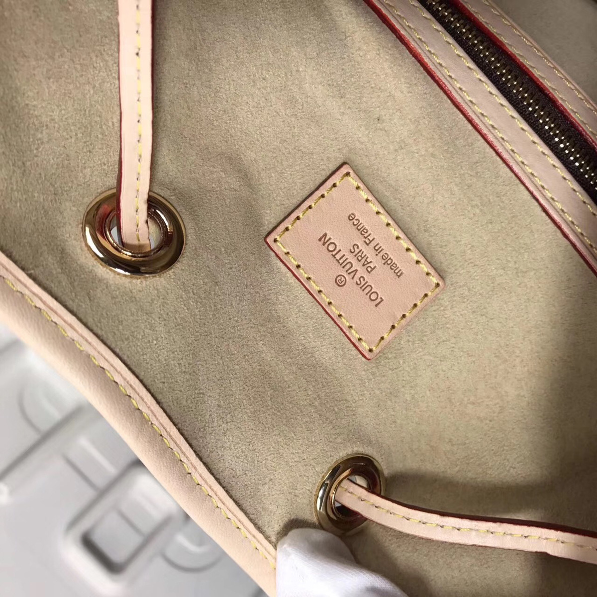 LV classic bucket bag m40372 29x30x19cm