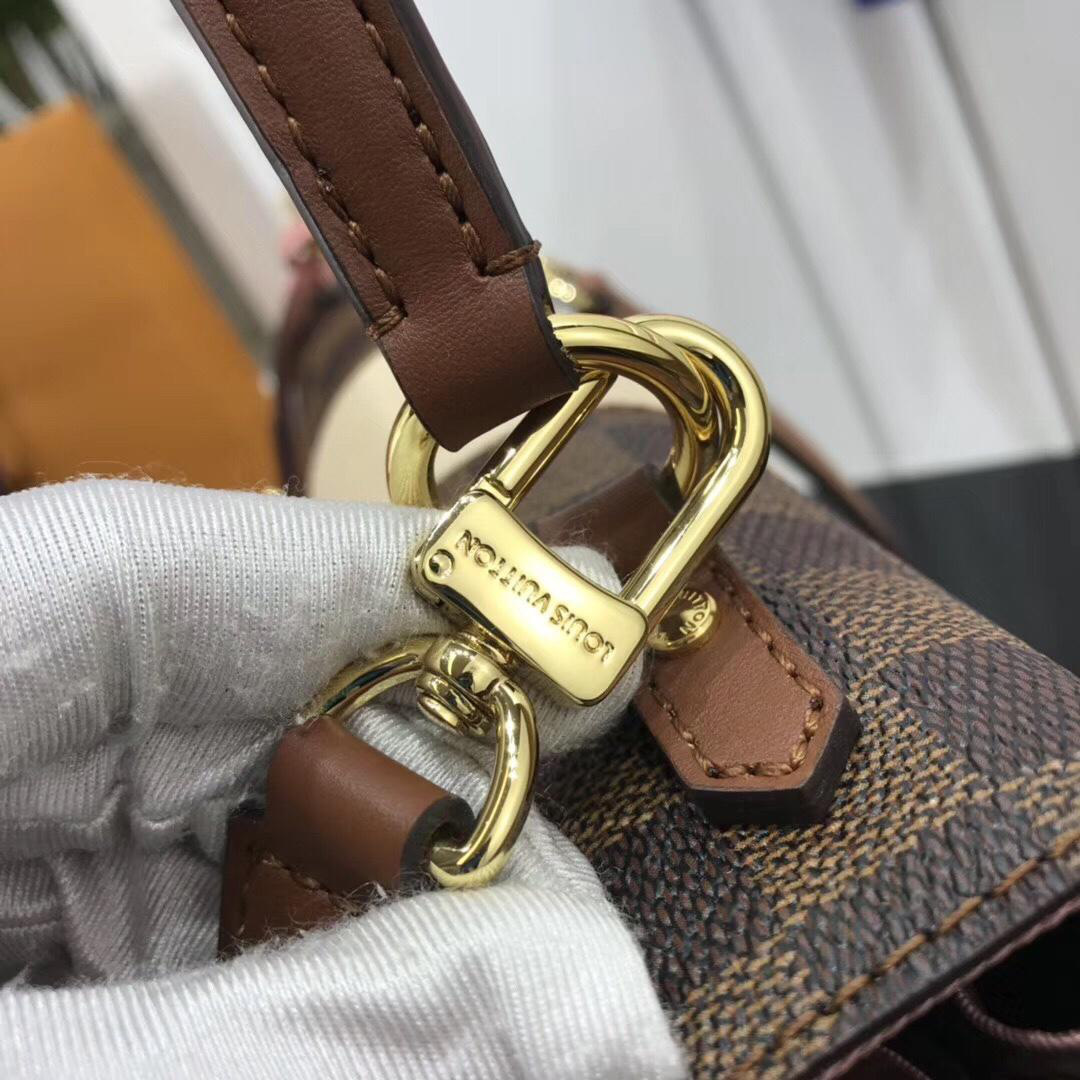 LV bond street bb handbag 24.0 x 17.0 x 9.5 cm