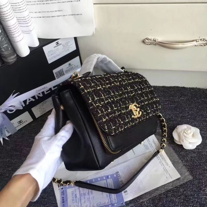Ch**el leather flap bag black length gold 23 x 16 x 8cm