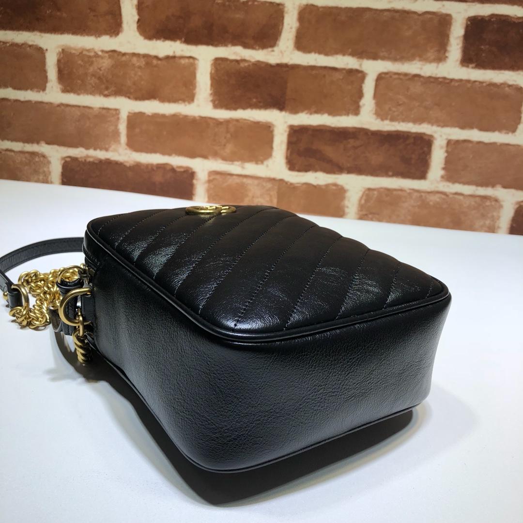 Gvc*1 shoulder bag chain bag black 16 x 18.5 x 7 cm
