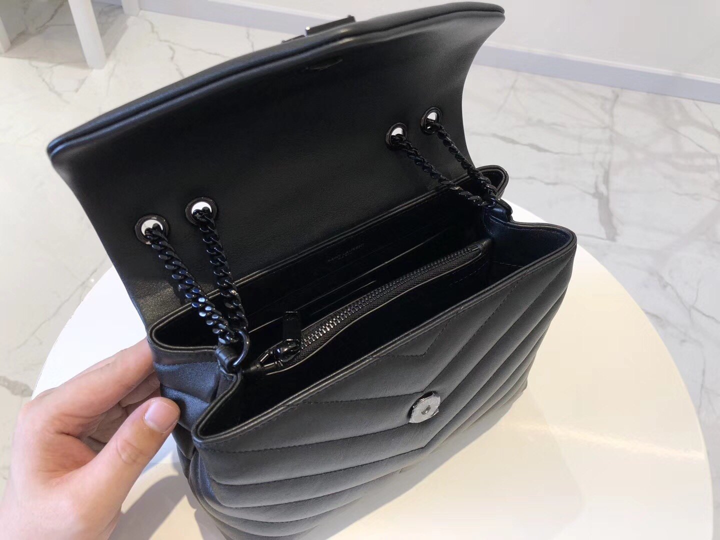 Y51 loulou bag 24cm