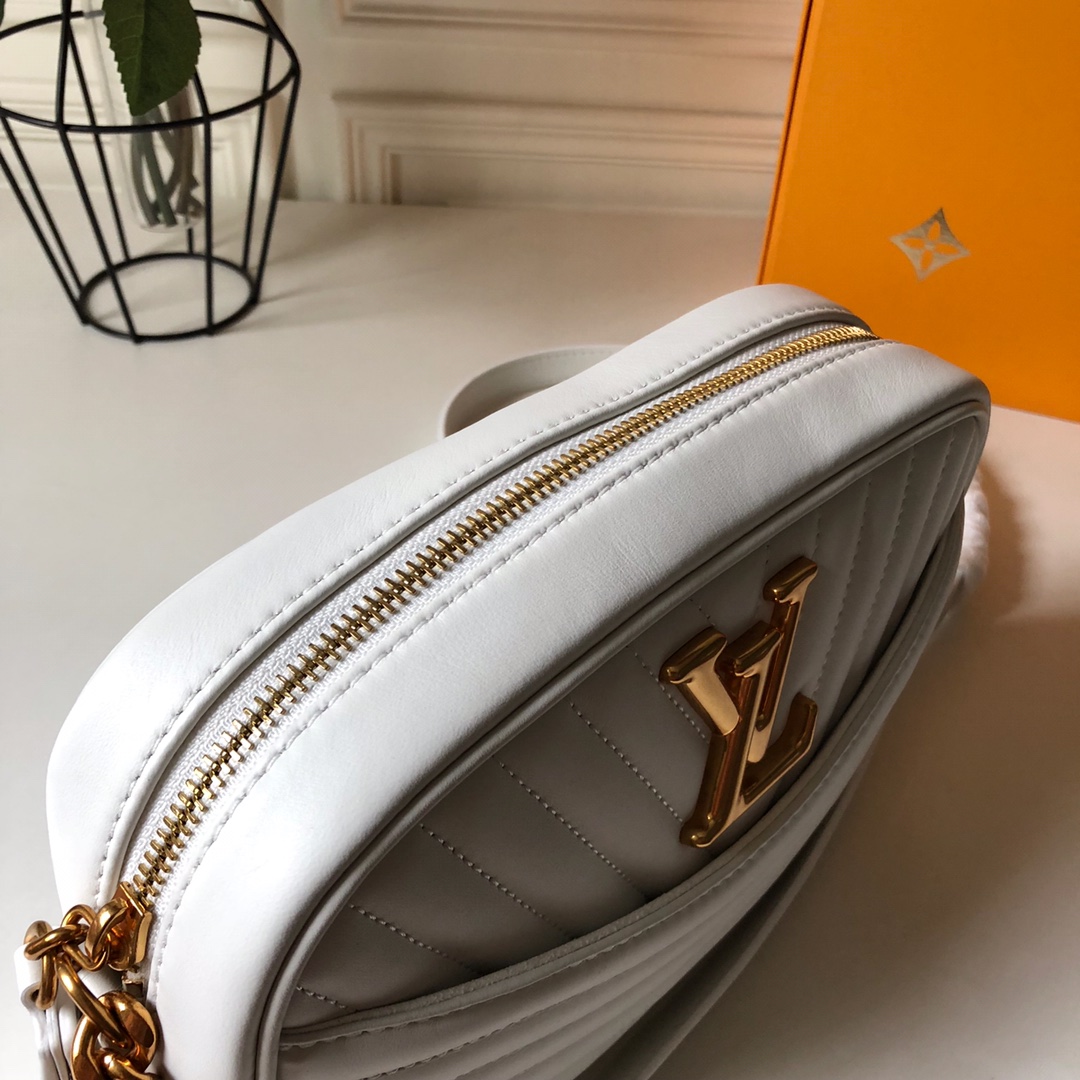 l0vis Vvtt0n new wave camera bag white m58677 21.5 x 15.5 x 6.0 cm