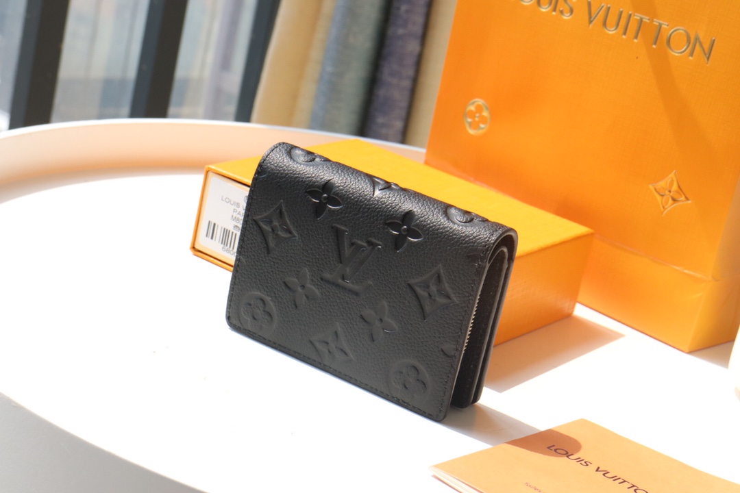 l0vis Vvtt0n clÉa wallet monogram black m80151 12 x 9 x 3.5 cm