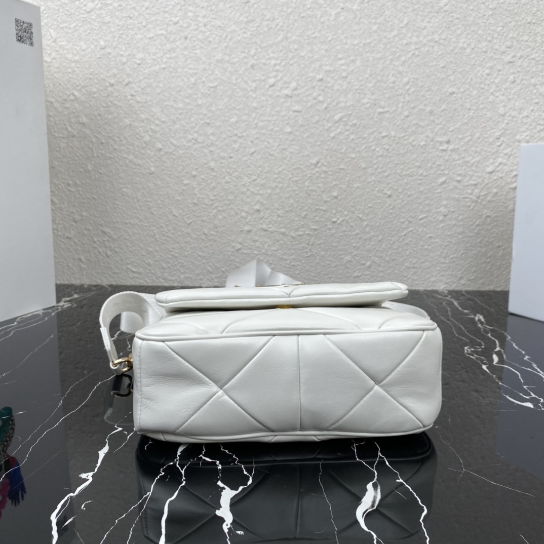 Pra*a Pra*a system nappa leather patchwork bag white 1bd292 21 x 16 x 7 cm