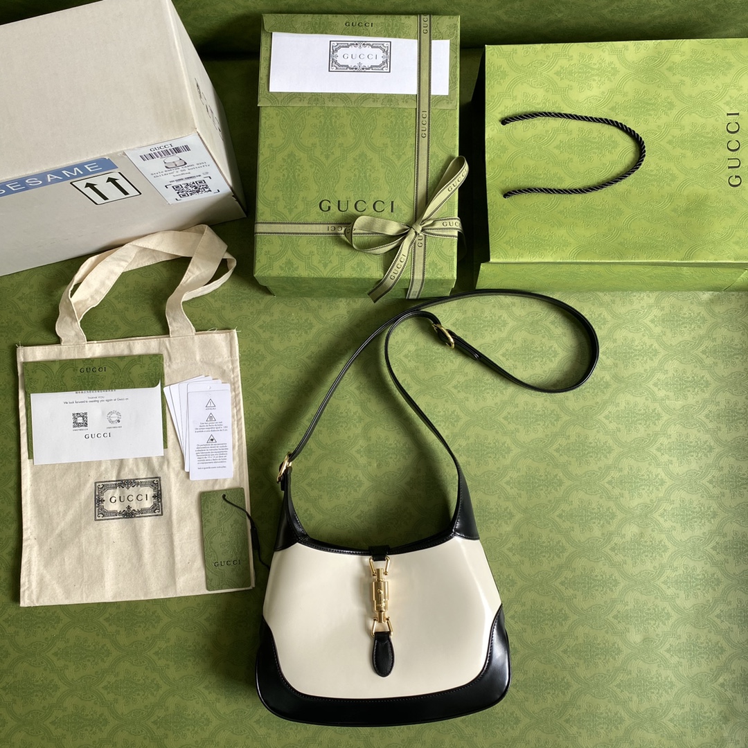 Gvc*1 jackie 1961 small shoulder bag white leather 636706 28 x 19 x 4.5 cm
