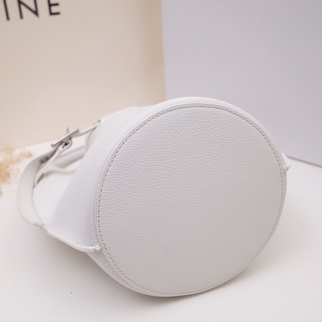 Ce1i*e big bag nano bucket in smooth calfskin white 187243a4t 21 x 15 x 15 cm