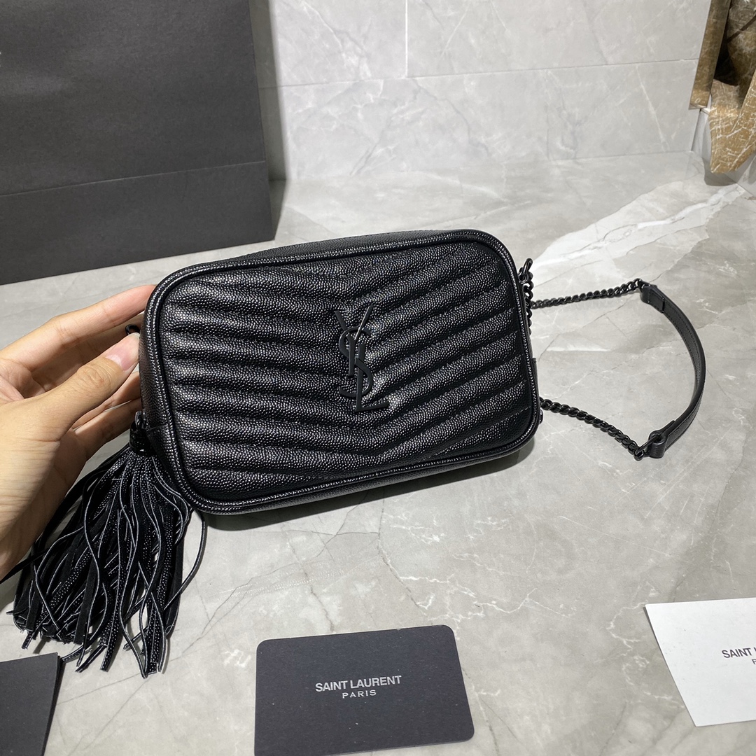 Y51 lou mini bag in quilted grain de poudre embossed leather black 6125791 18 × 10 × 5 cm