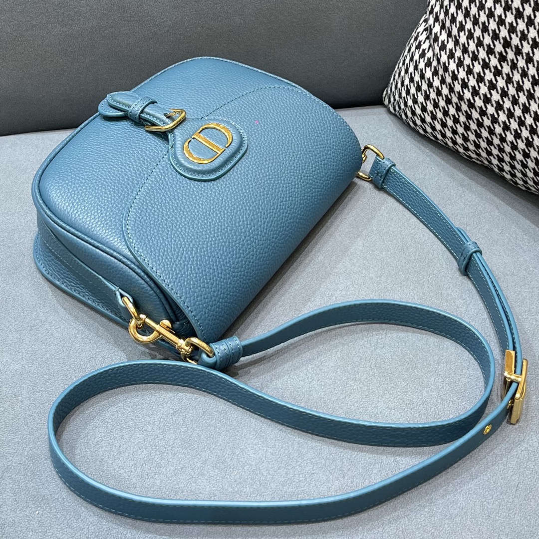 D10r medium bobby bag blue box calfskin m9319umol 22 x 7 x 18 cm