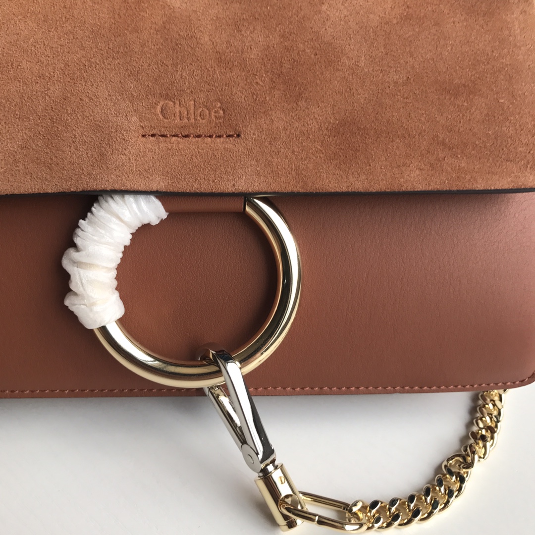 CHLOÉ FAYE SMALL SHOULDER BAG Classic Tobacco CHC15US127 24 x 7 x 15 cm