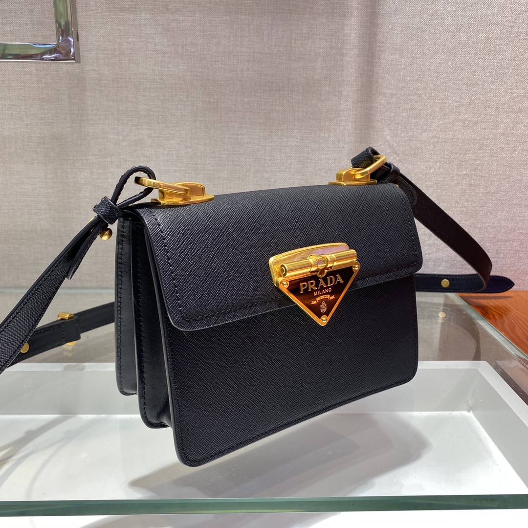 Pra*a saffiano leather symbole bag black 1bd270 20 x 14 x 7 cm