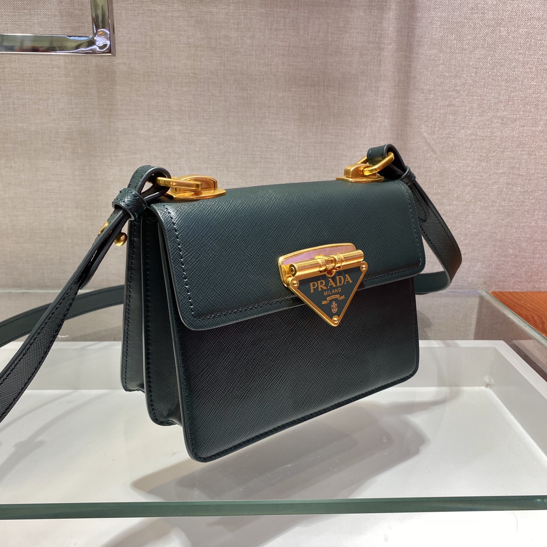 Pra*a saffiano leather symbole bag billiard green 1bd270 20 x 14 x 7 cm