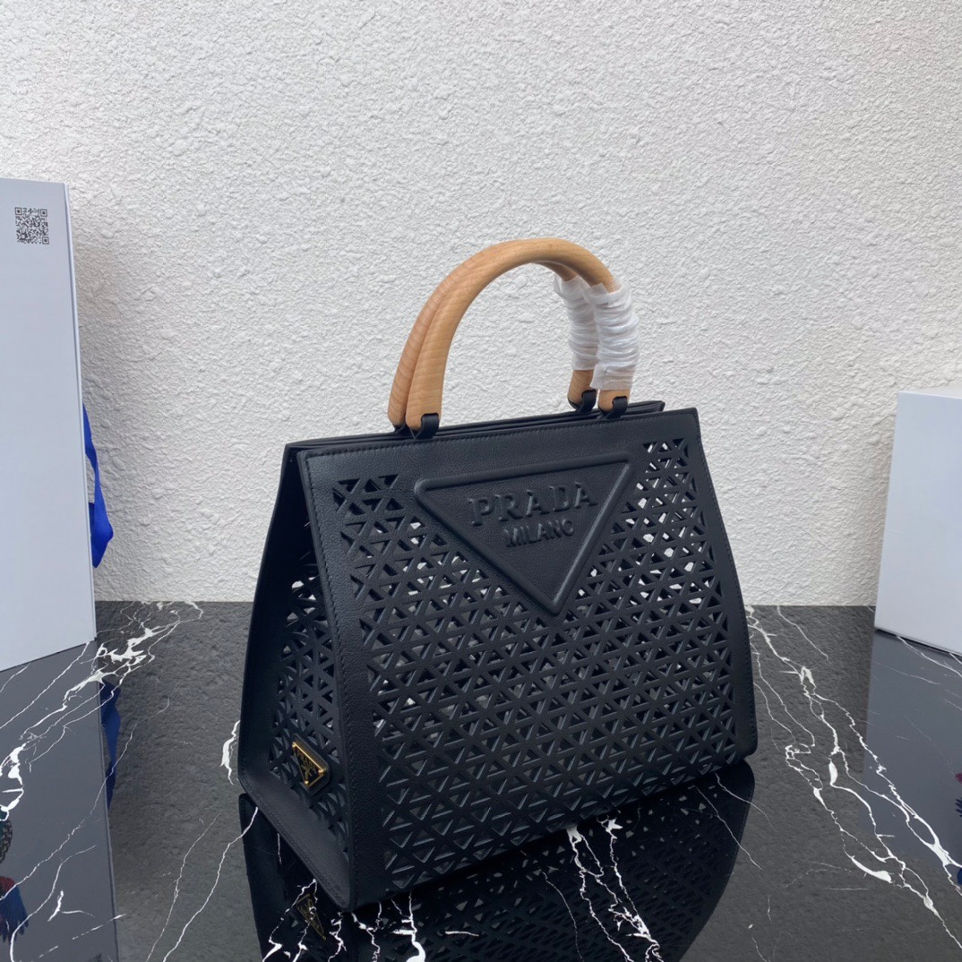 Pra*a tote bag black 24 x 37 x 16cm