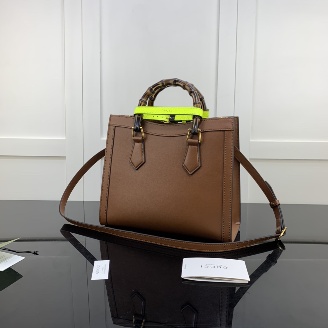 Gvc*1 small diana tote bag brown leather 660195 27 x 24 x 11 cm