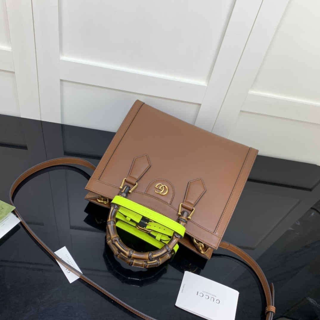 Gvc*1 small diana tote bag brown leather 660195 27 x 24 x 11 cm