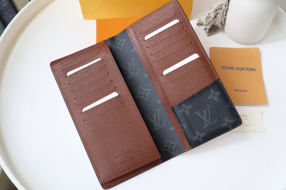 l0vis Vvtt0n brazza wallet epi leather white m80772 10 x 19 x 2 cm
