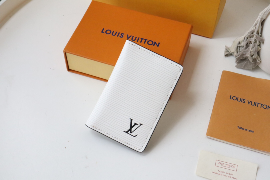 l0vis Vvtt0n pocket organizer epi leather white m80768 8 x 11 x 1 cm