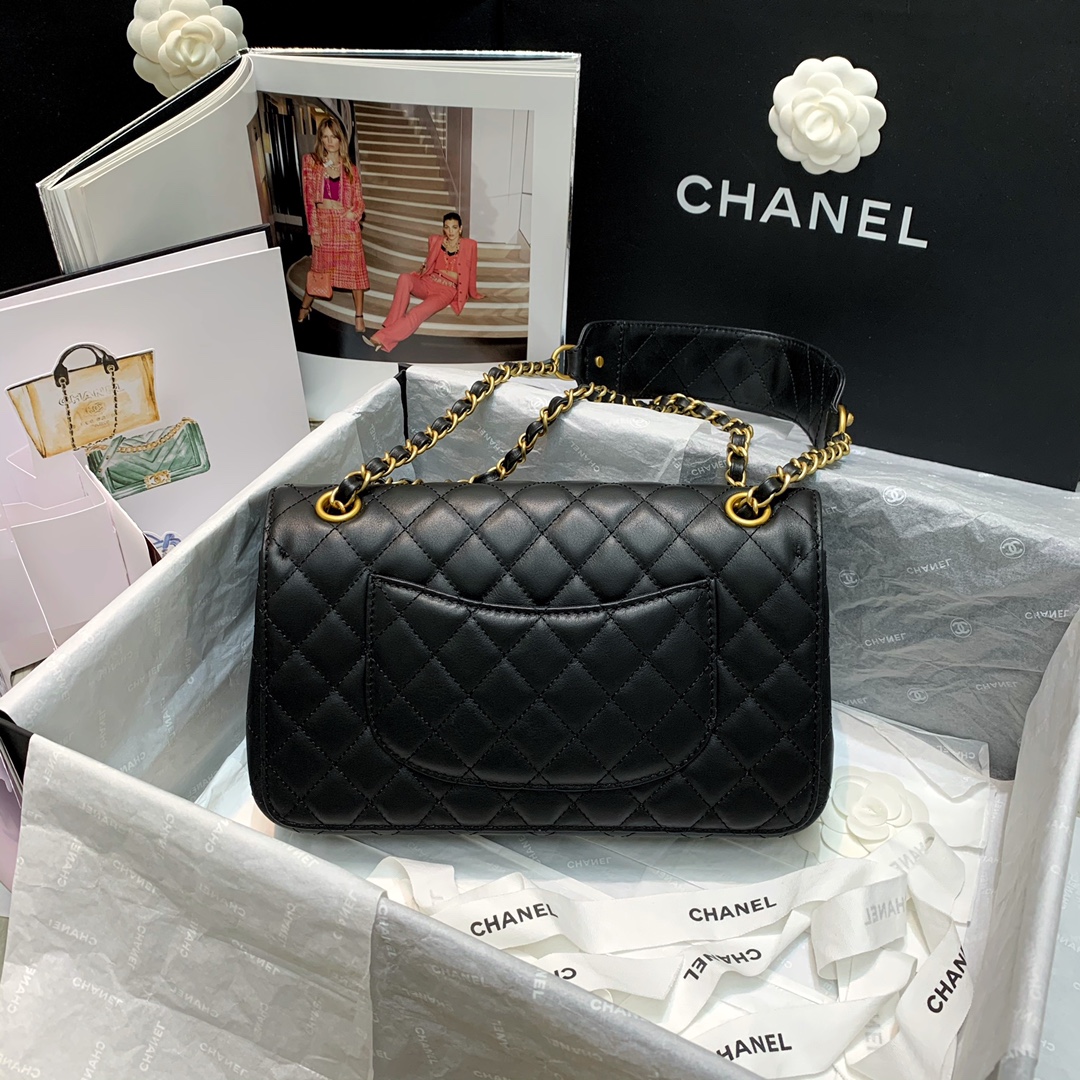 Ch**el small strap into strap bag black as2229 25 x 8 x 15 cm