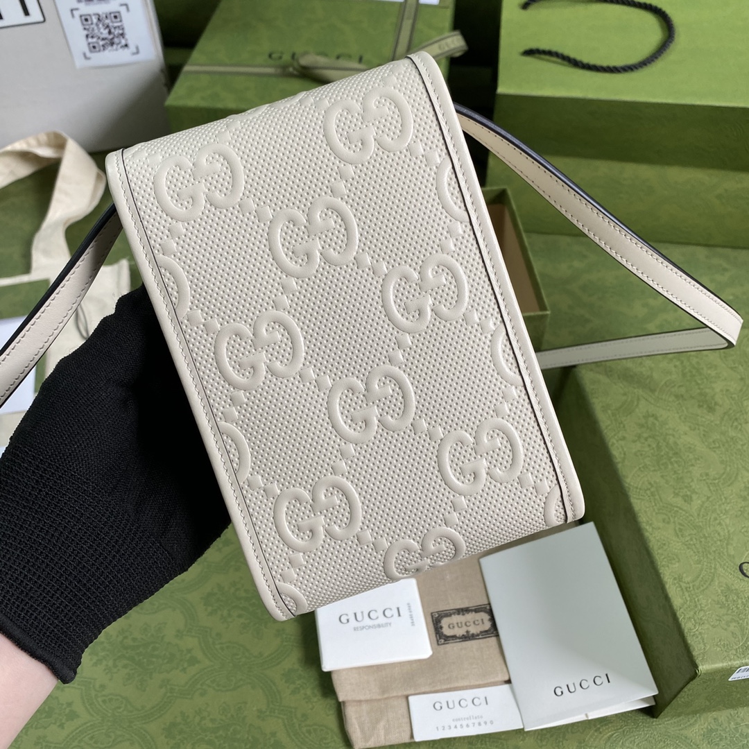 Gvc*1 mini gg embossed bag leather white 625571 11.5 x 18 x 3.5 cm