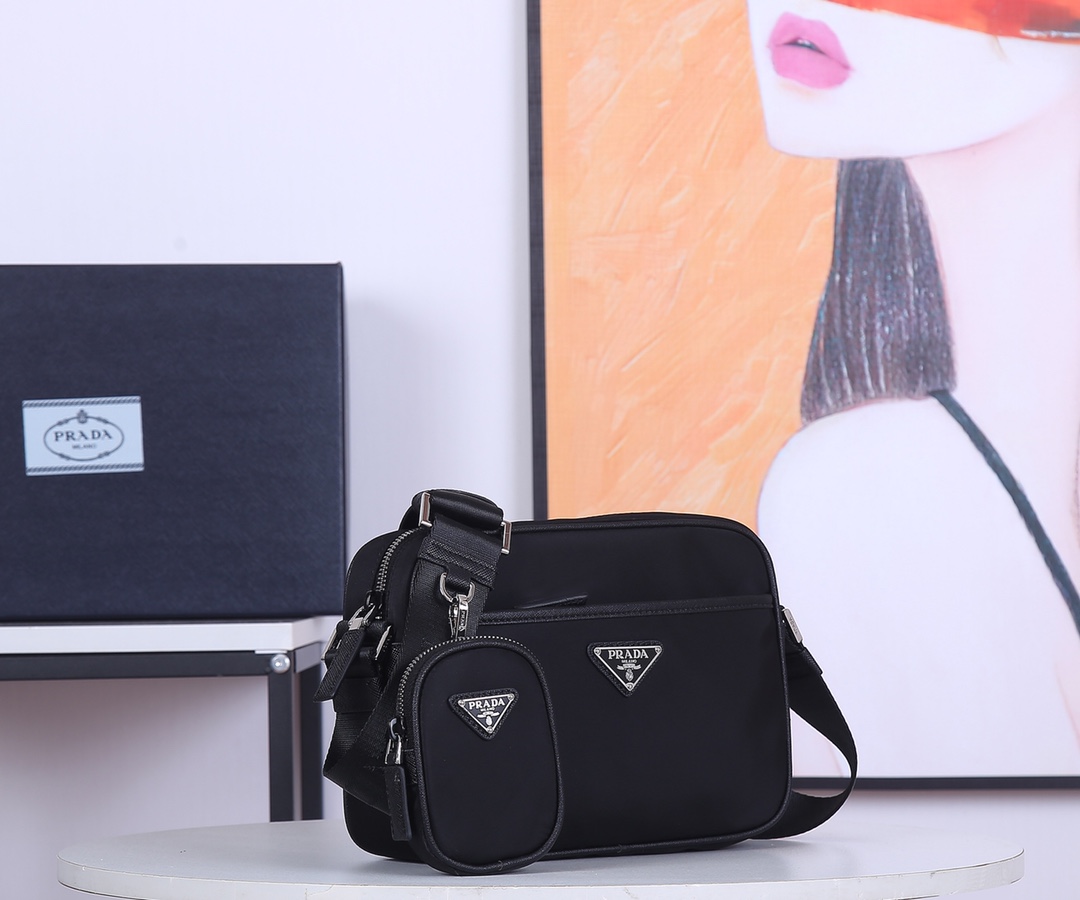 Pra*a nylon and saffiano leather bag with strap black 2vh048 23 x 16 x 7 cm