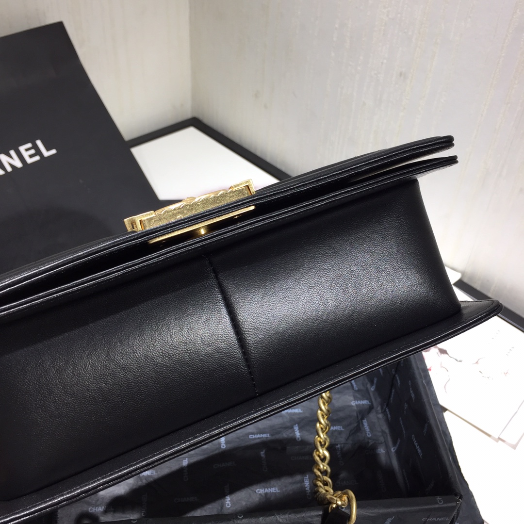 Ch**el small original lambskin leather boy flap bag black 25 cm