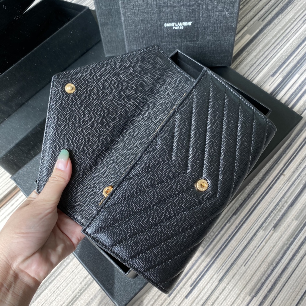 Y51 large monogram flap wallet in grain de poudre embossed leather black 372264 19 x 11 cm