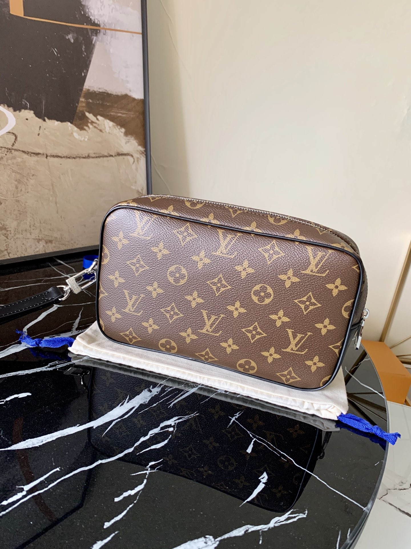 l0vis Vvtt0n kasai clutch monogram canvas brown m42838 24 x 16 x 6 cm