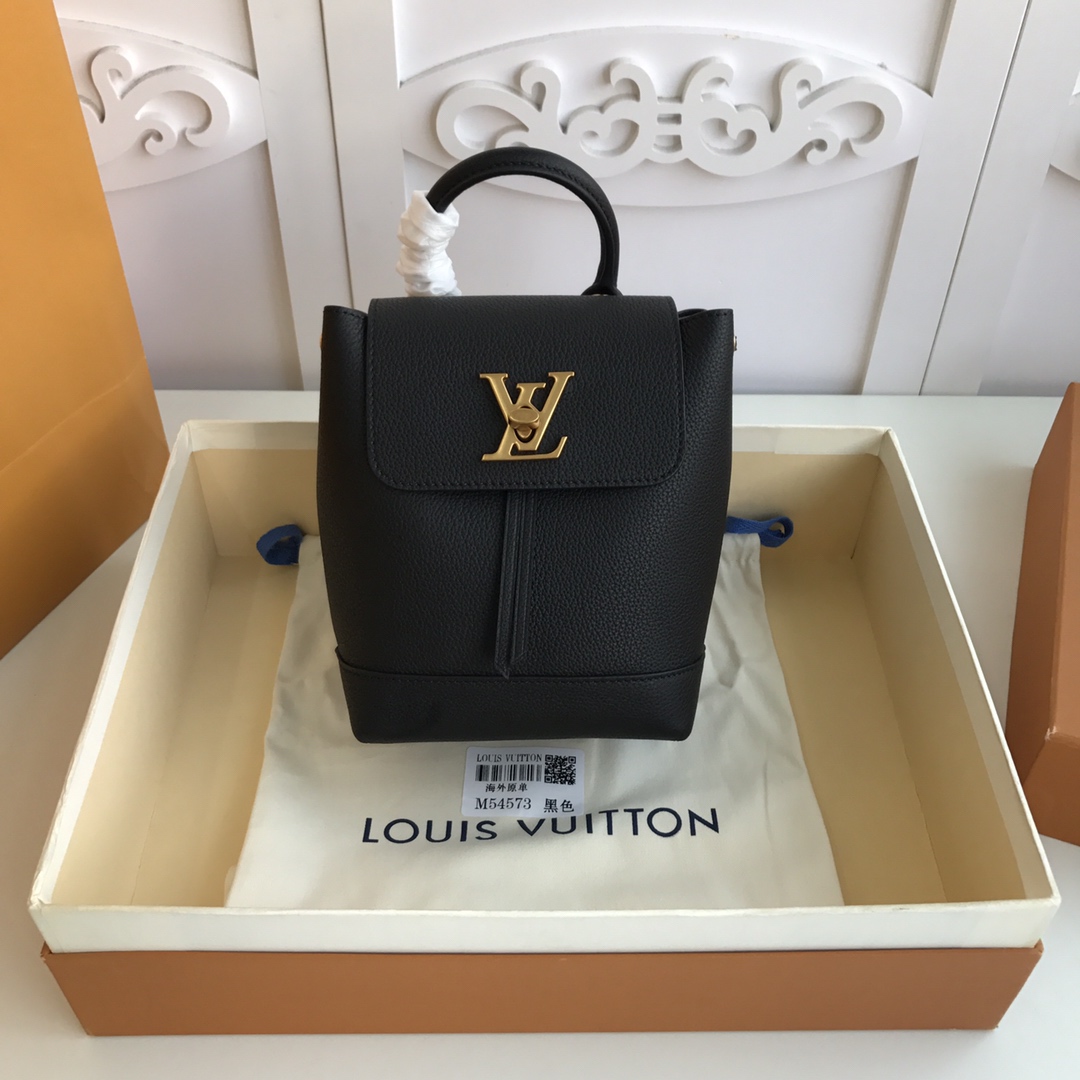 l0vis Vvtt0n mini lockme backpack calfskin leather golden metal black m54573 16 x 19.4 x 10 cm