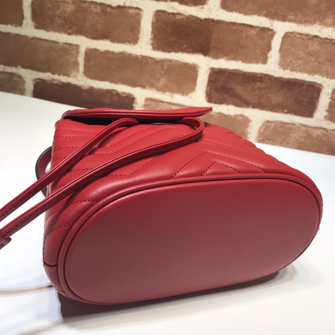 Gvc*1 gg marmont matelassé backpack red 528129 19 x 18.5 x 10 cm