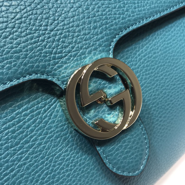 Gvc*1 large interlocking gg shoulder bag neon blue 510306 32 x 20 x 12 cm