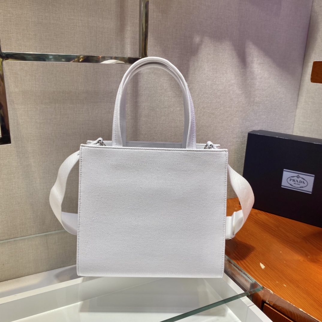 Pra*a drill tote bag white 1bg382 26 x 23.5 x 9 cm