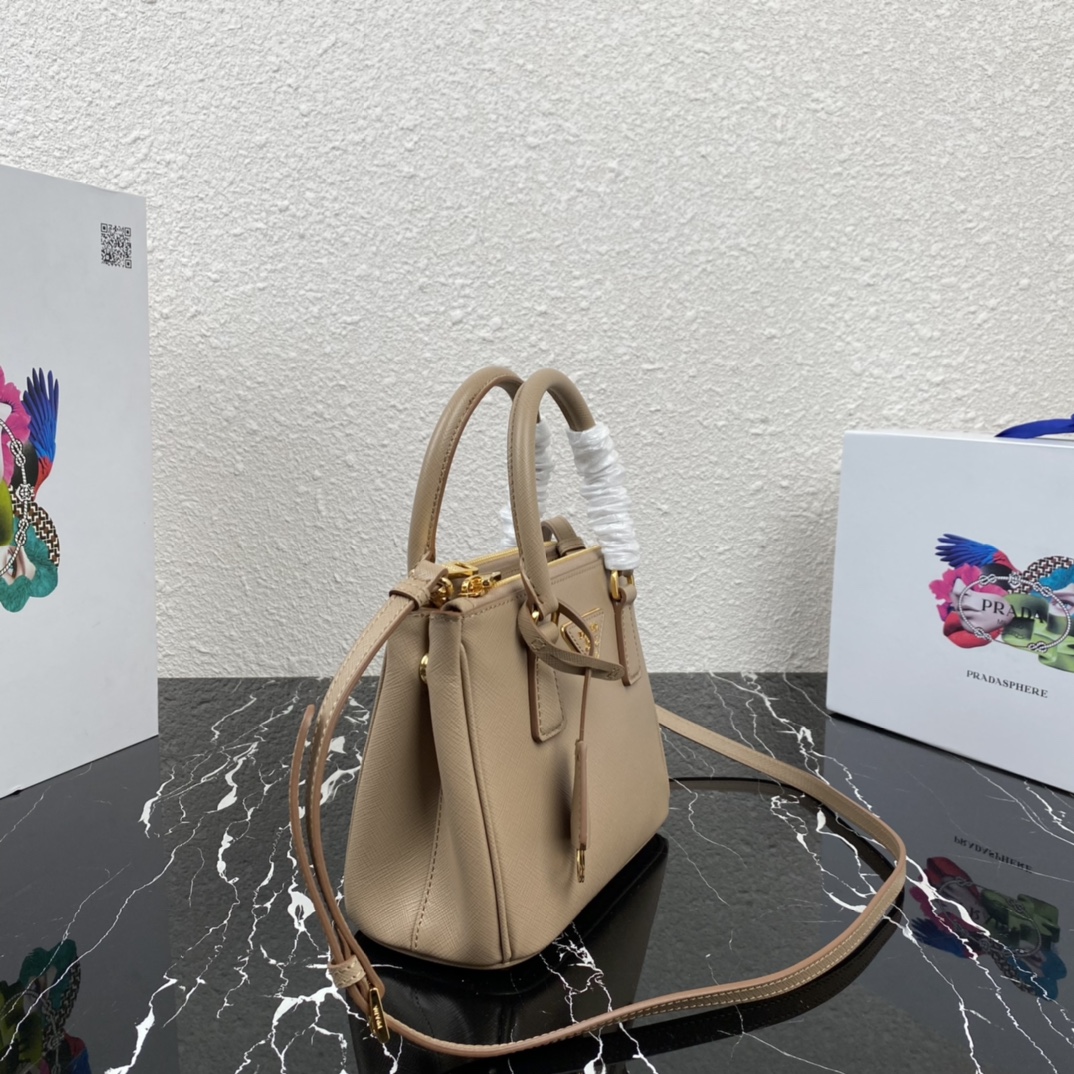 Pra*a micro galleria saffiano leather bag beige 1ba906 20 x 15 x 9.5 cm